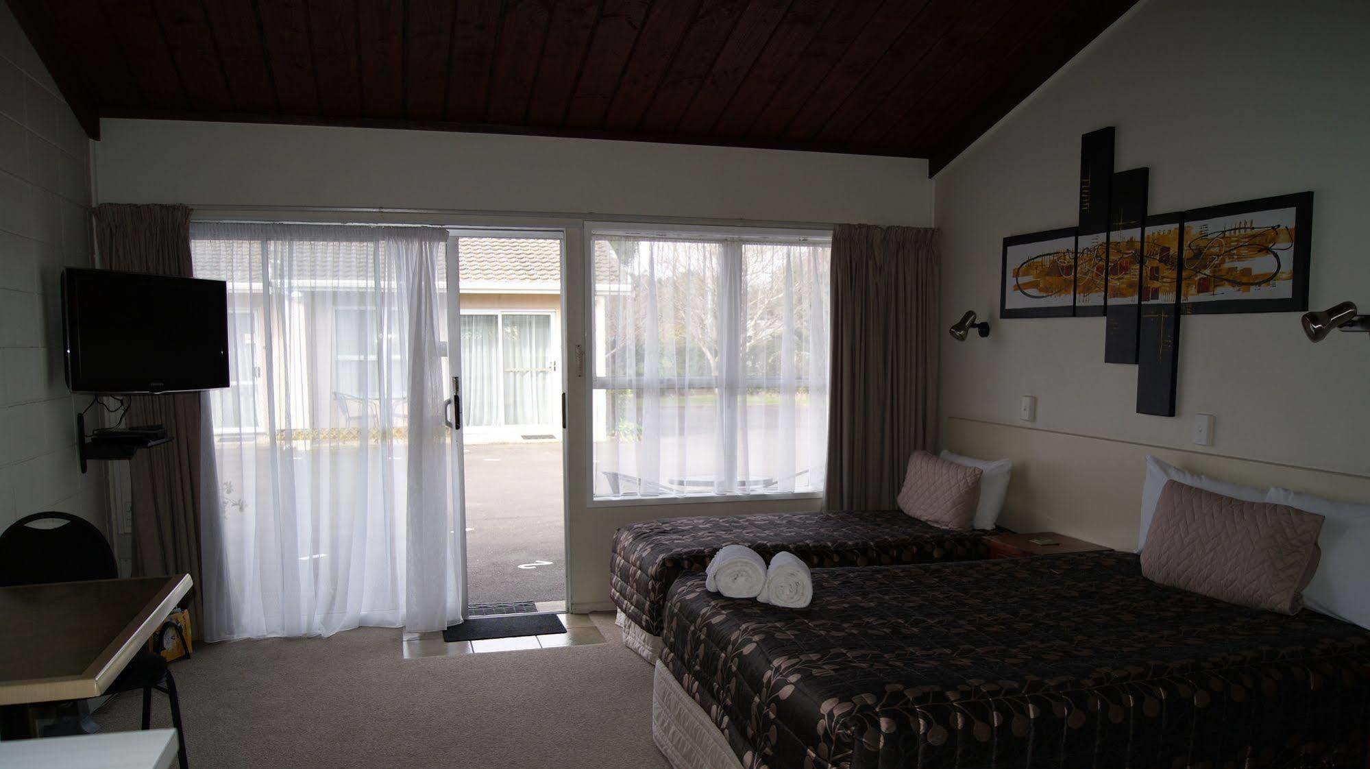 Tourist Court Motel Whakatane Extérieur photo