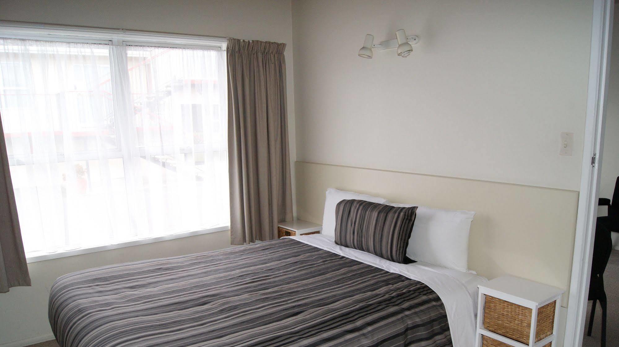 Tourist Court Motel Whakatane Extérieur photo