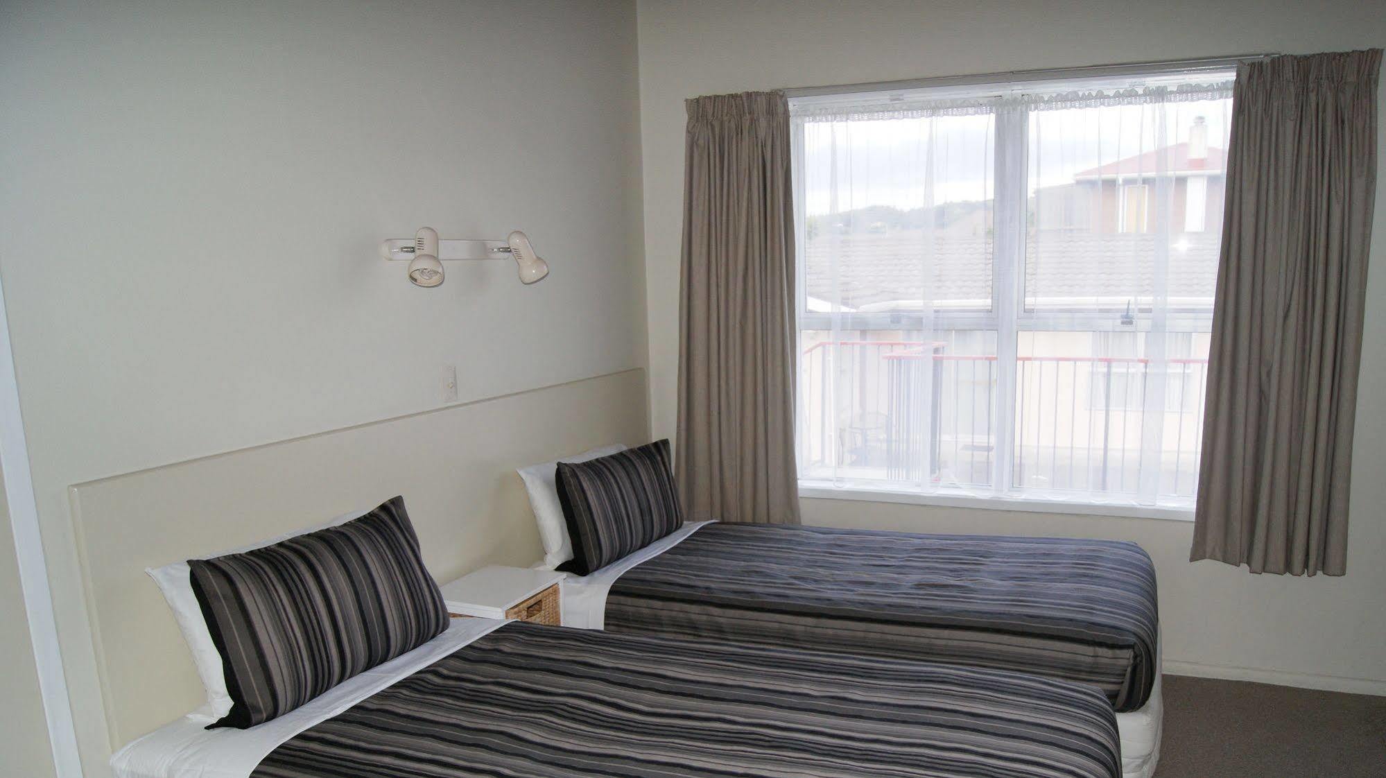 Tourist Court Motel Whakatane Extérieur photo